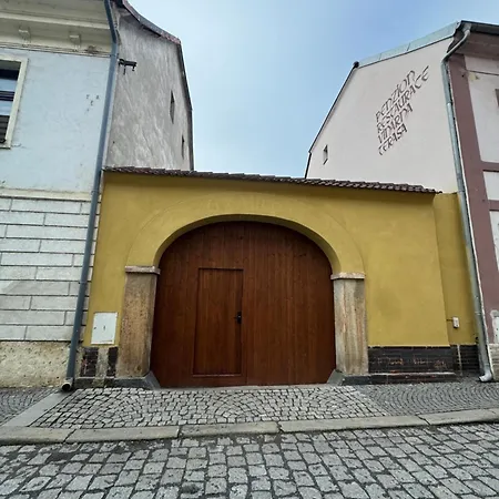 Bašta Ostello *